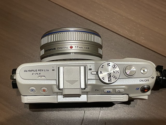 M.ZUIKO DIGITAL 17mm F2.8