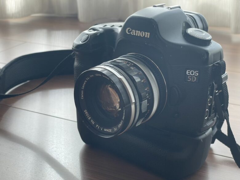 カメラ＋マウントアダプター＋レンズ